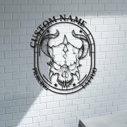Kişiye Özel İsimli ve Kafatası Temalı Metal Dövme Tabelası – Monogramlı Dövme Tabelası, Dövme Stüdyosu İçin Özel Tasarım Metal Tabela